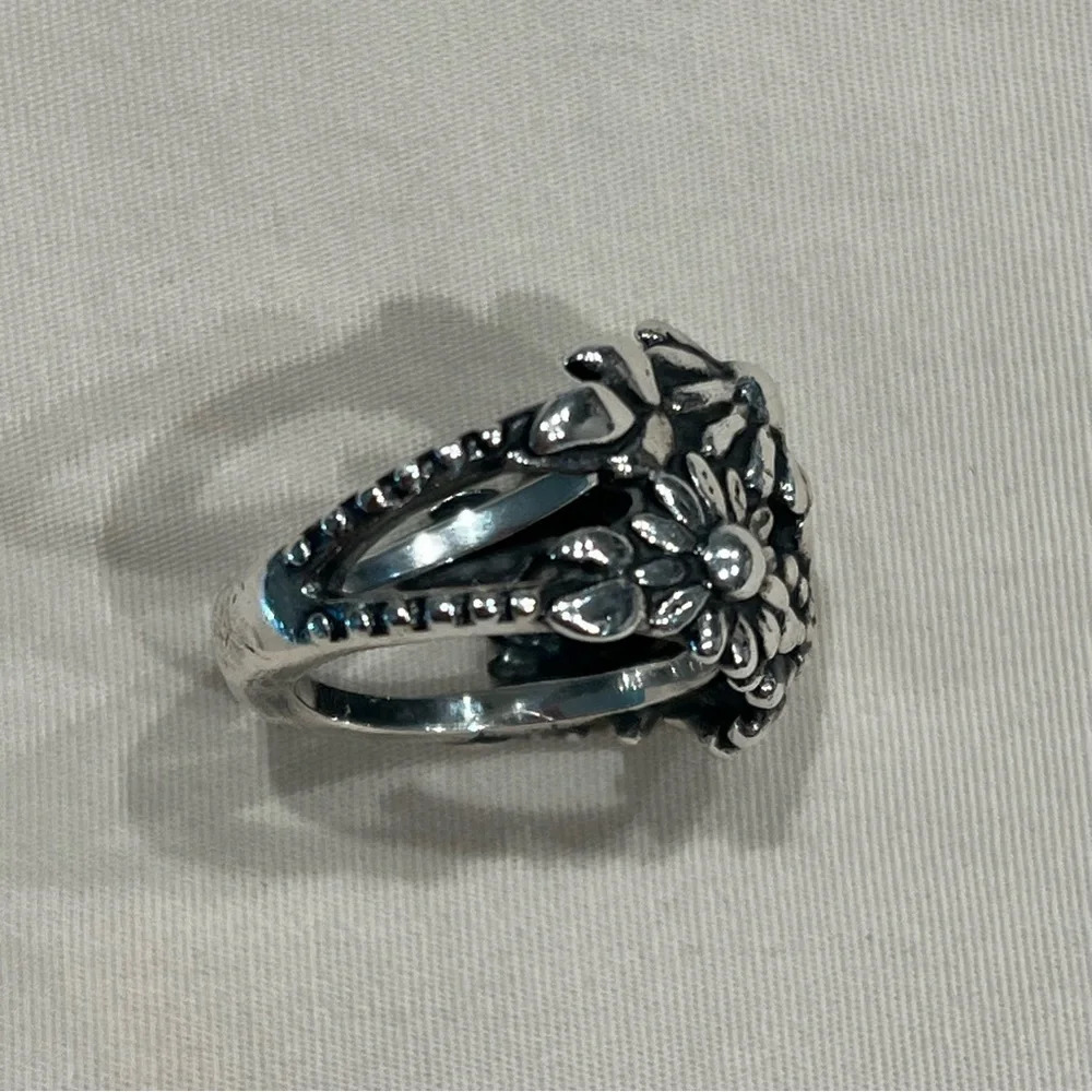 James Avery Retired Flower Mound Dome Ring .925 Sterling Silver Size 5 - Picture 13 of 15